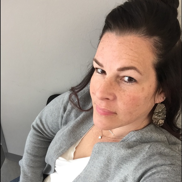 Meet your Posher, Tawnyah - Picture 1 of 1